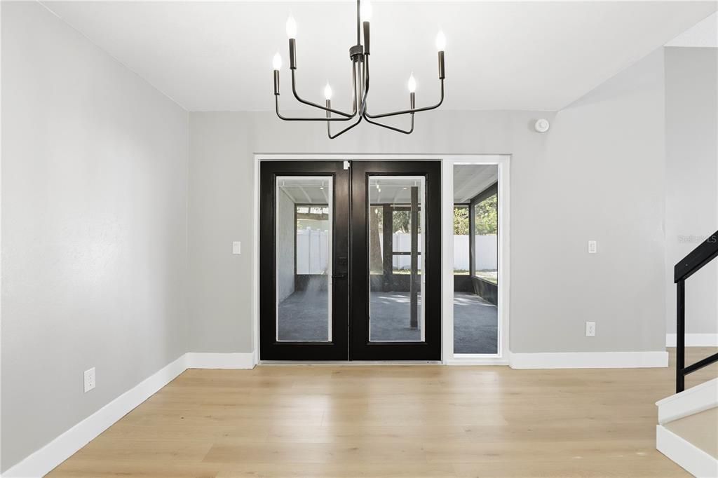 For Rent: $2,400 (3 beds, 2 baths, 1300 Square Feet)