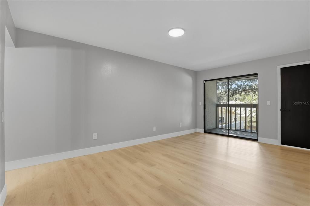 For Rent: $2,400 (3 beds, 2 baths, 1300 Square Feet)