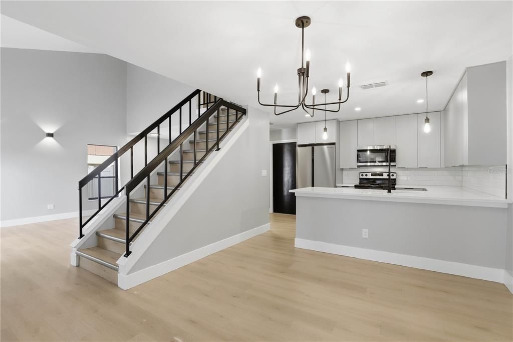 For Rent: $2,400 (3 beds, 2 baths, 1300 Square Feet)