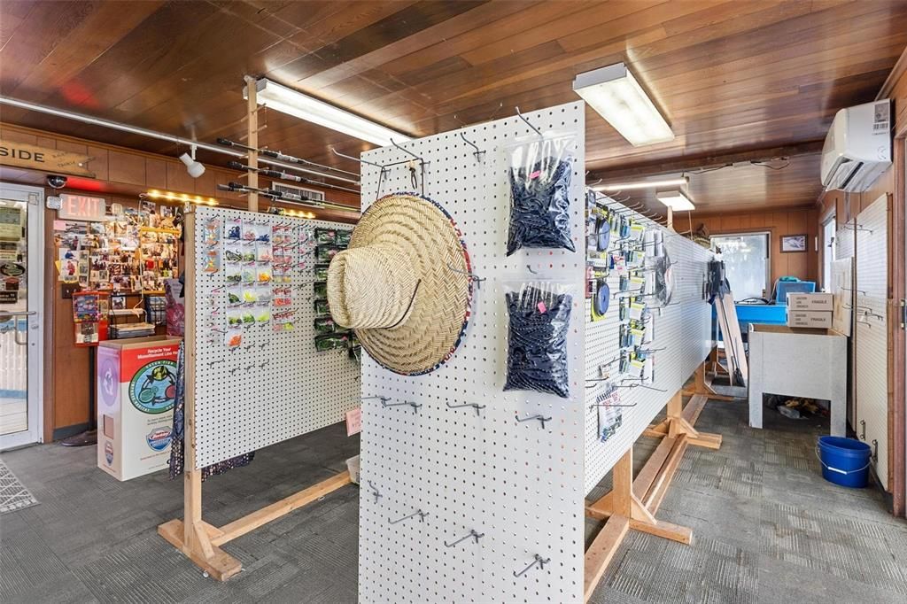 For Sale: $899,900 (0 beds, 0 baths, 1890 Square Feet)