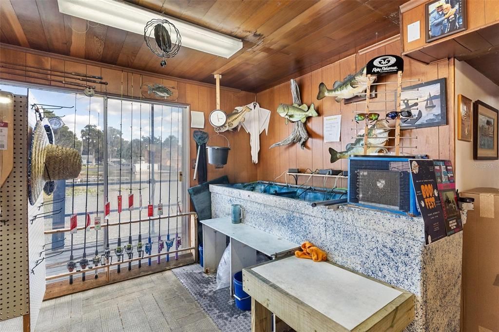 For Sale: $899,900 (0 beds, 0 baths, 1890 Square Feet)