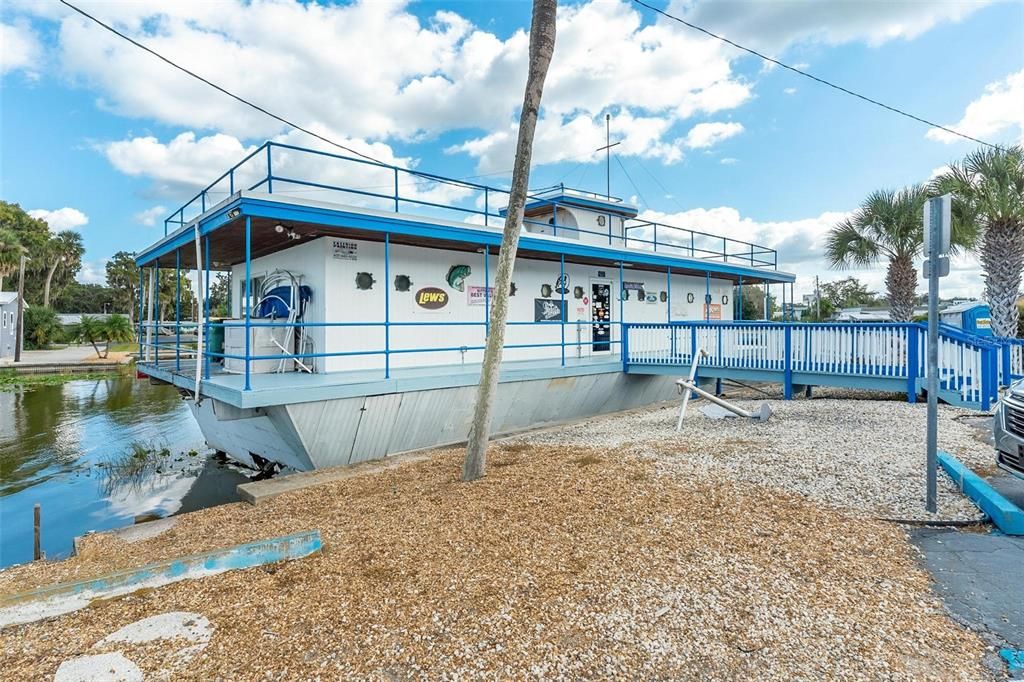 For Sale: $899,900 (0 beds, 0 baths, 1890 Square Feet)