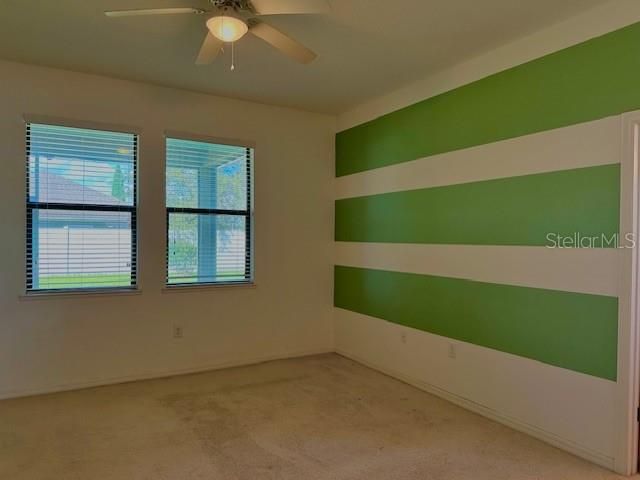 En Venta: $329,900 (3 camas, 2 baños, 1555 Pies cuadrados)