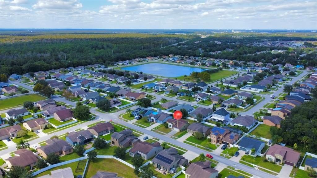 En Venta: $329,900 (3 camas, 2 baños, 1555 Pies cuadrados)