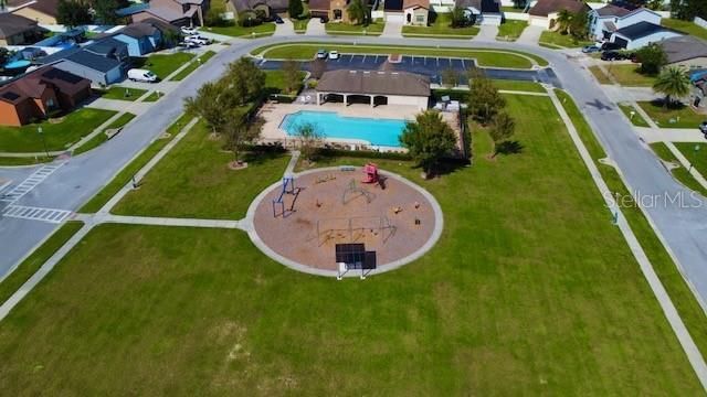 En Venta: $329,900 (3 camas, 2 baños, 1555 Pies cuadrados)