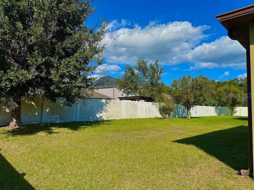 En Venta: $329,900 (3 camas, 2 baños, 1555 Pies cuadrados)