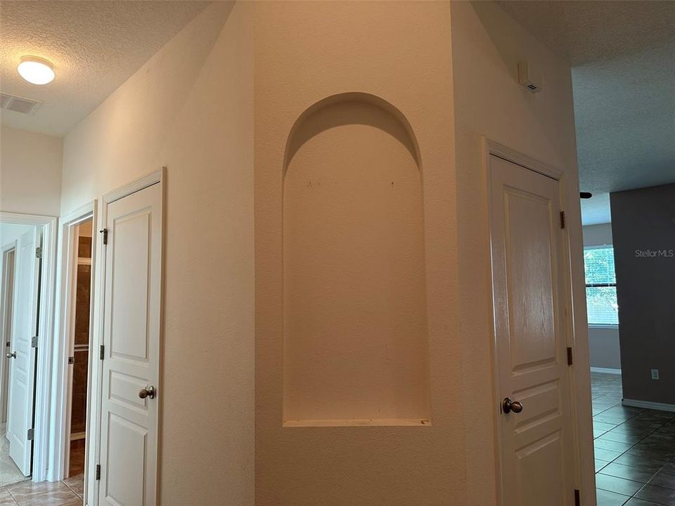 En Venta: $329,900 (3 camas, 2 baños, 1555 Pies cuadrados)