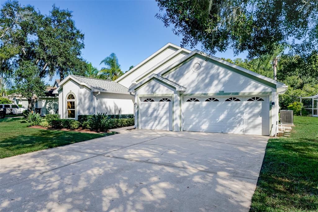 Под контрактом: $515,000 (3 спален, 2 ванн, 1698 Квадратных фут)