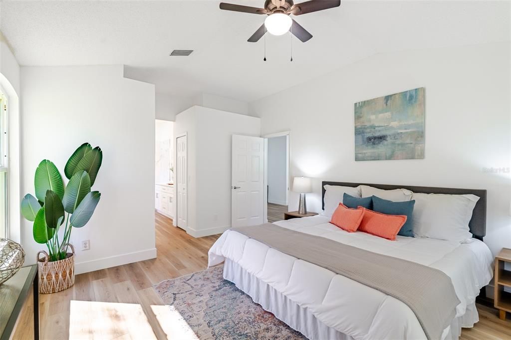 Под контрактом: $515,000 (3 спален, 2 ванн, 1698 Квадратных фут)