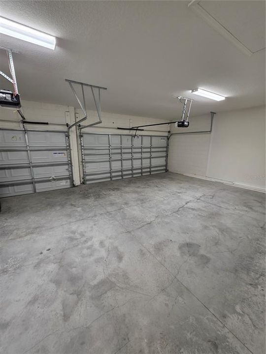 出租: $2,600 (4 贝兹, 3 浴室, 2344 平方英尺)