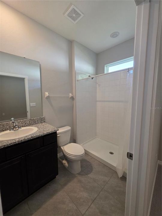 出租: $2,600 (4 贝兹, 3 浴室, 2344 平方英尺)