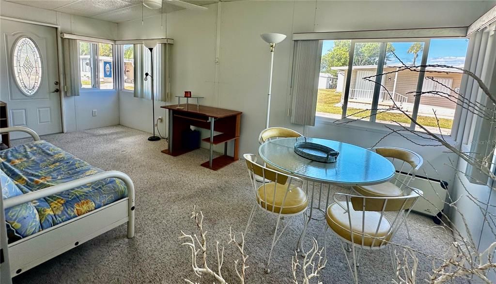 For Sale: $169,900 (2 beds, 2 baths, 1152 Square Feet)