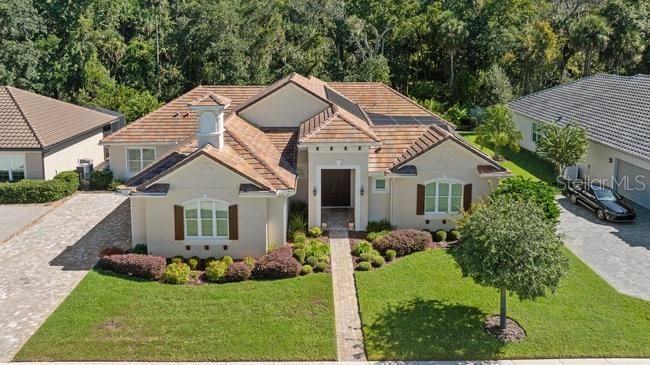 En Venta: $850,000 (4 camas, 3 baños, 2712 Pies cuadrados)