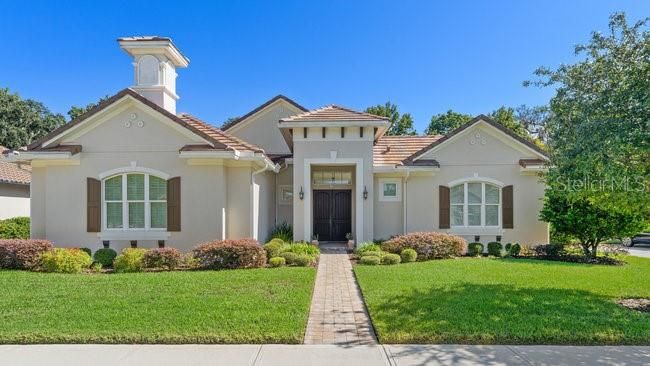 En Venta: $850,000 (4 camas, 3 baños, 2712 Pies cuadrados)