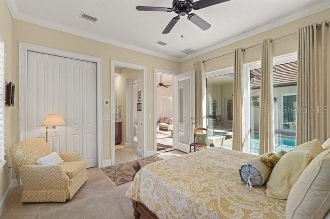 En Venta: $850,000 (4 camas, 3 baños, 2712 Pies cuadrados)