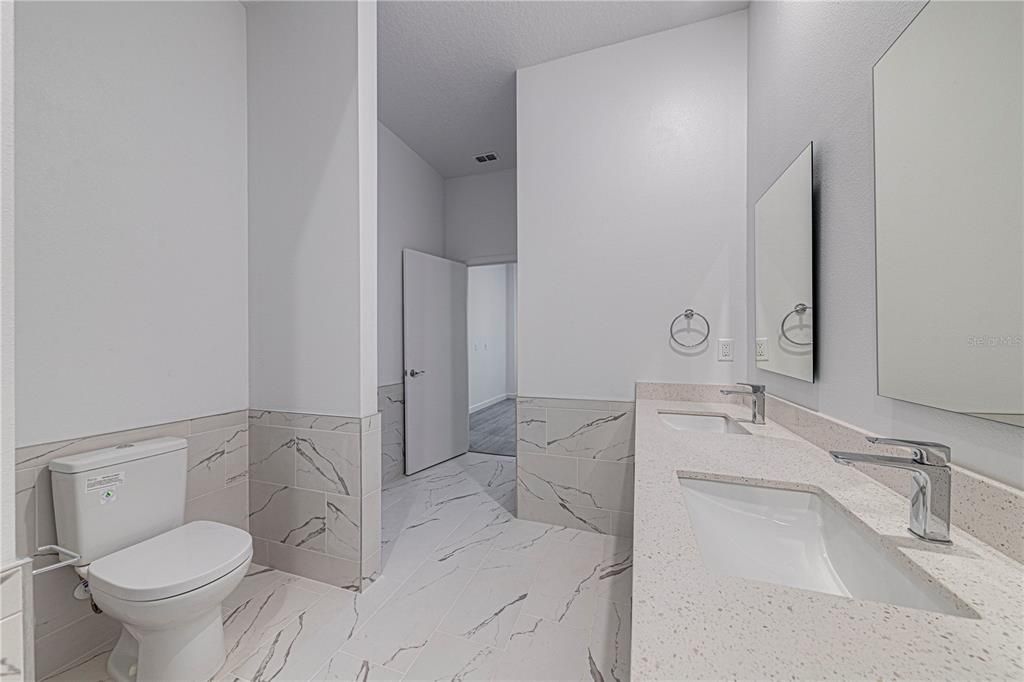 Active With Contract: $329,999 (5 beds, 4 baths, 1671 Square Feet)