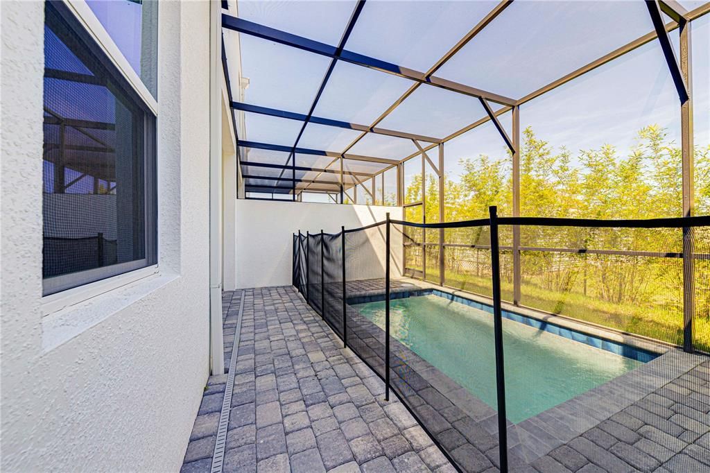 Active With Contract: $329,999 (5 beds, 4 baths, 1671 Square Feet)