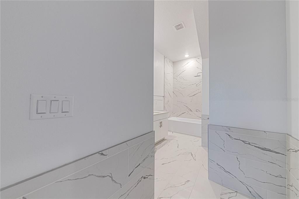 Active With Contract: $329,999 (5 beds, 4 baths, 1671 Square Feet)