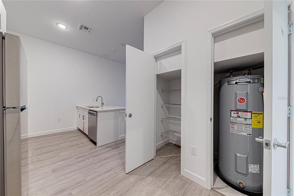 Active With Contract: $329,999 (5 beds, 4 baths, 1671 Square Feet)