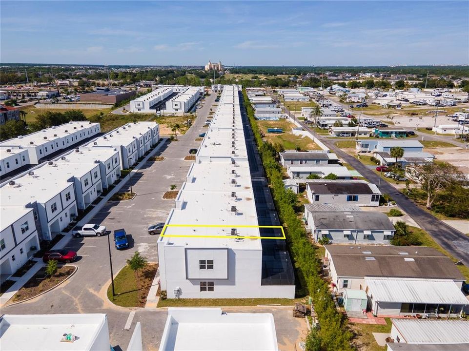 Active With Contract: $329,999 (5 beds, 4 baths, 1671 Square Feet)