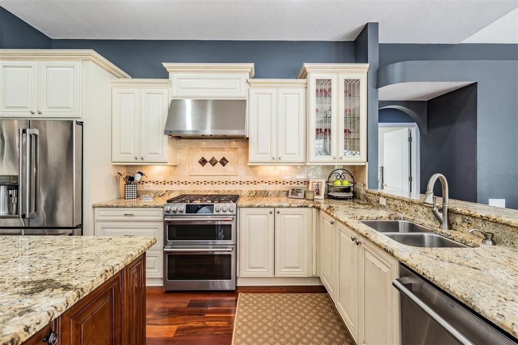 待售: $1,099,000 (4 贝兹, 3 浴室, 2988 平方英尺)