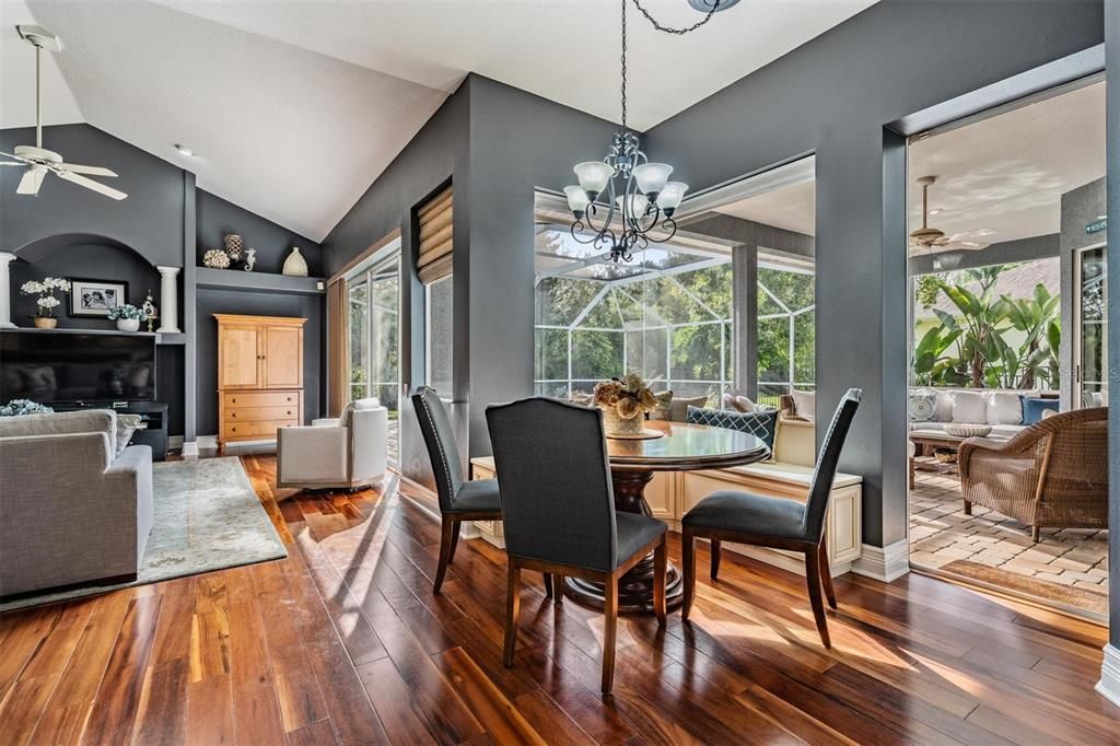 待售: $1,099,000 (4 贝兹, 3 浴室, 2988 平方英尺)