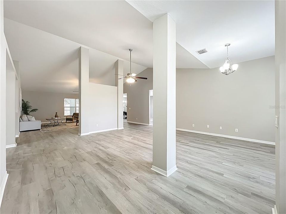 待售: $549,900 (4 贝兹, 3 浴室, 3069 平方英尺)