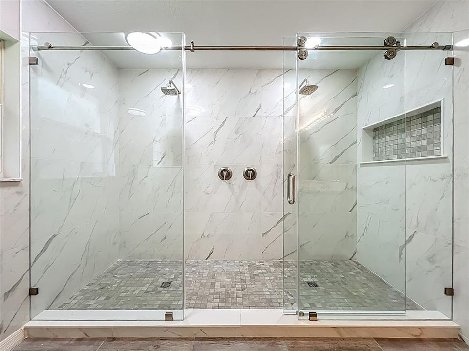 待售: $549,900 (4 贝兹, 3 浴室, 3069 平方英尺)