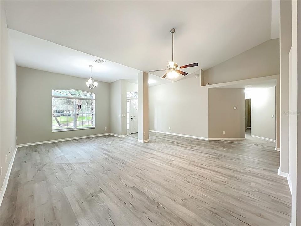 待售: $549,900 (4 贝兹, 3 浴室, 3069 平方英尺)