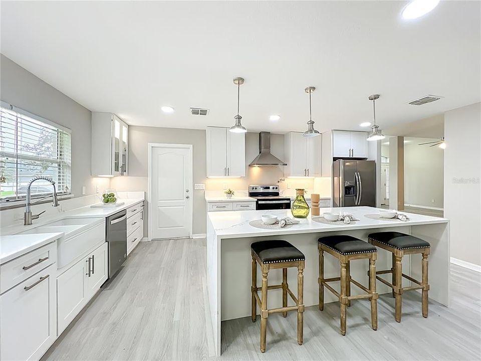 待售: $549,900 (4 贝兹, 3 浴室, 3069 平方英尺)