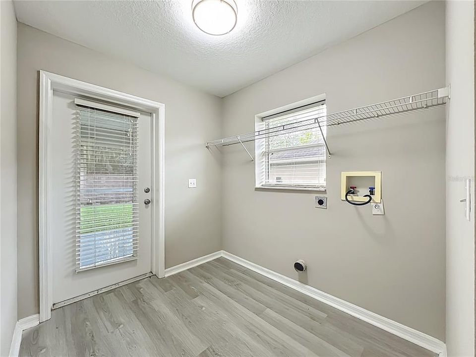 待售: $549,900 (4 贝兹, 3 浴室, 3069 平方英尺)