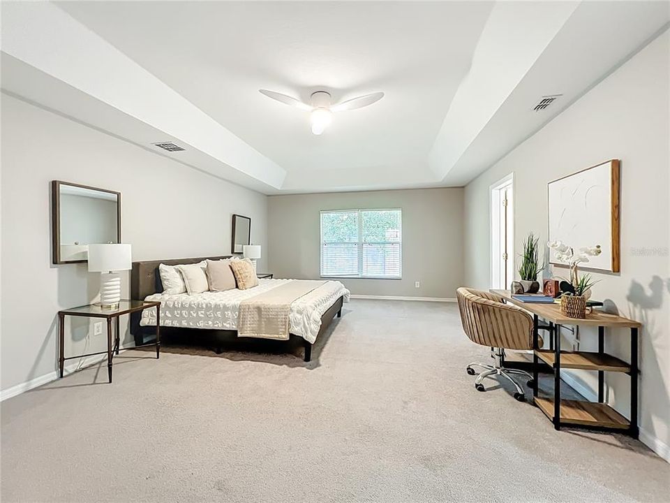 待售: $549,900 (4 贝兹, 3 浴室, 3069 平方英尺)