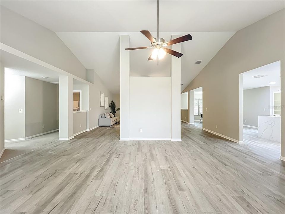 待售: $549,900 (4 贝兹, 3 浴室, 3069 平方英尺)