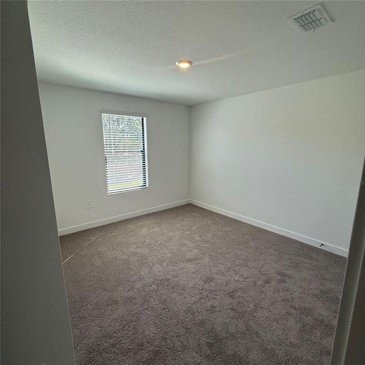 待售: $335,000 (3 贝兹, 3 浴室, 1361 平方英尺)