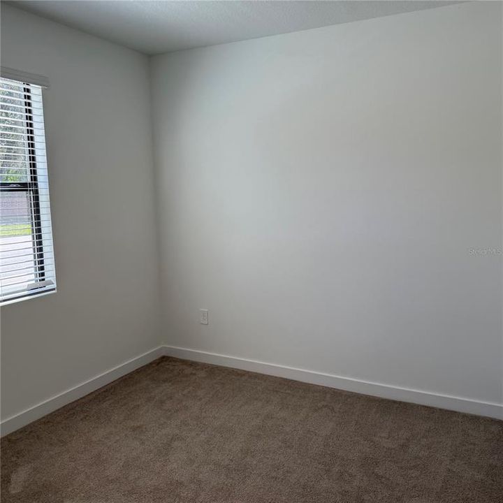 待售: $335,000 (3 贝兹, 3 浴室, 1361 平方英尺)