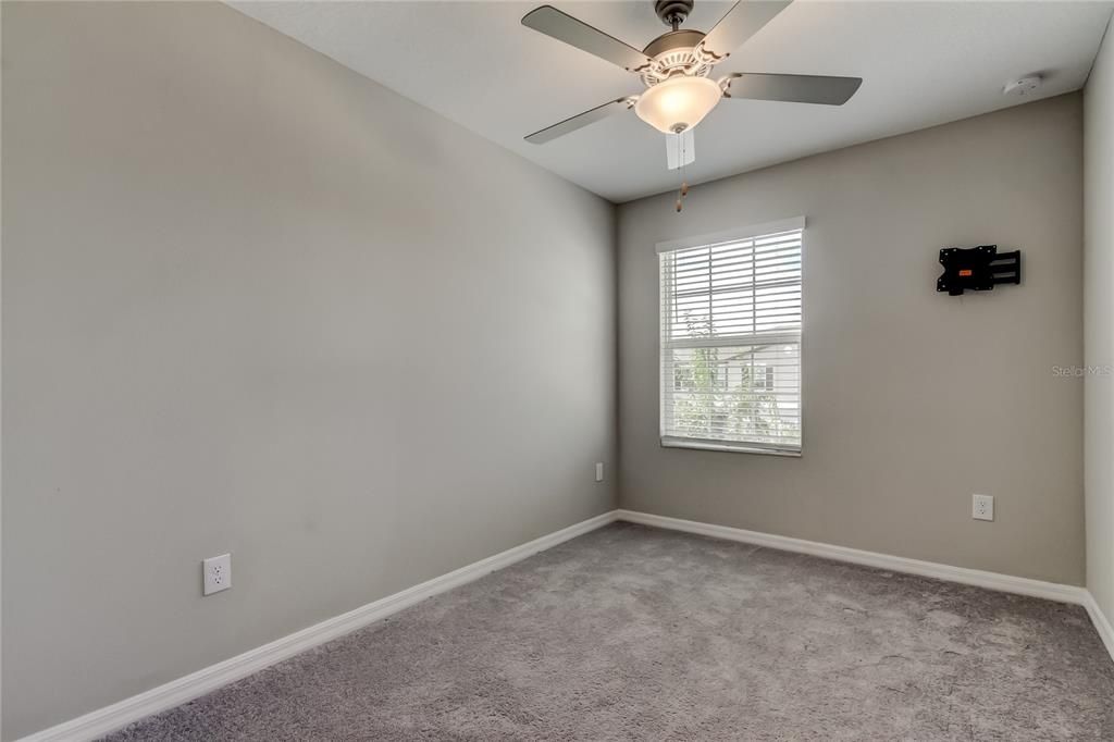 出租: $2,300 (3 贝兹, 2 浴室, 1634 平方英尺)