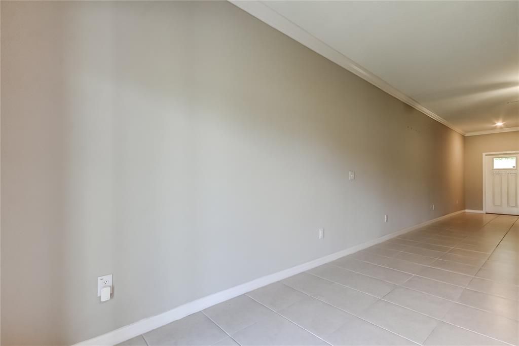 出租: $2,300 (3 贝兹, 2 浴室, 1634 平方英尺)