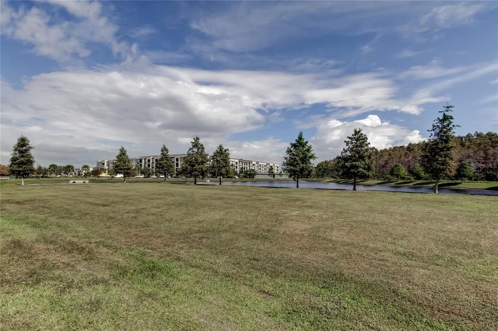 出租: $2,300 (3 贝兹, 2 浴室, 1634 平方英尺)