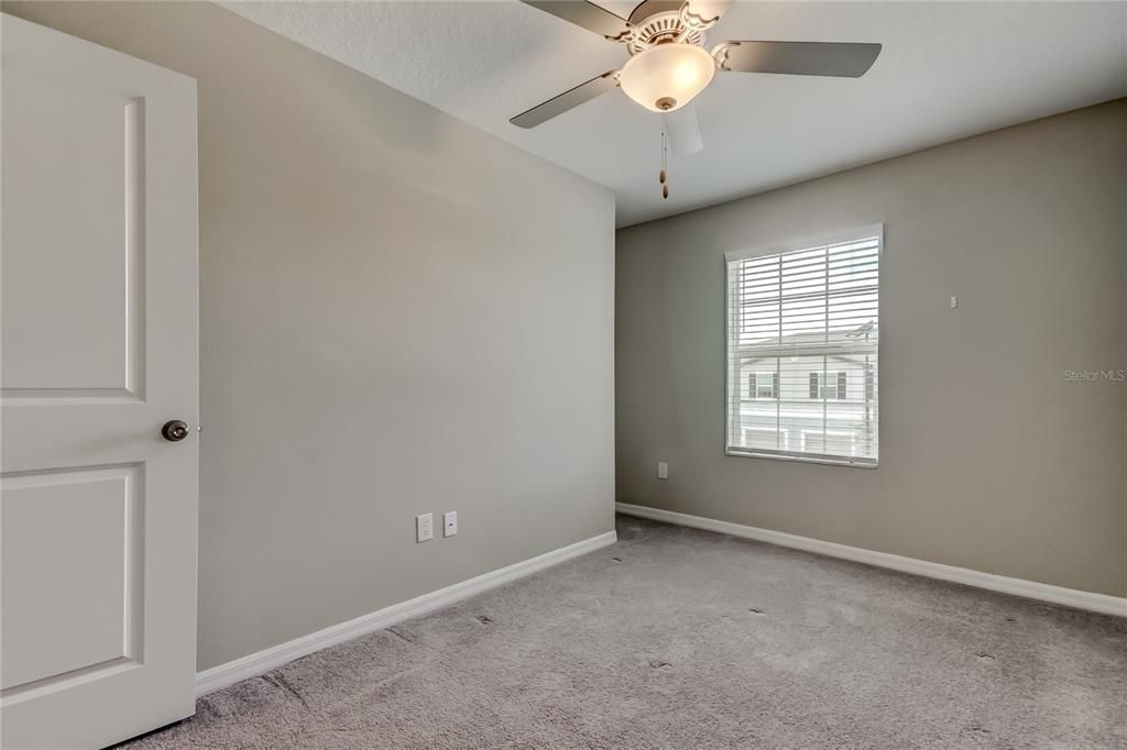 出租: $2,300 (3 贝兹, 2 浴室, 1634 平方英尺)