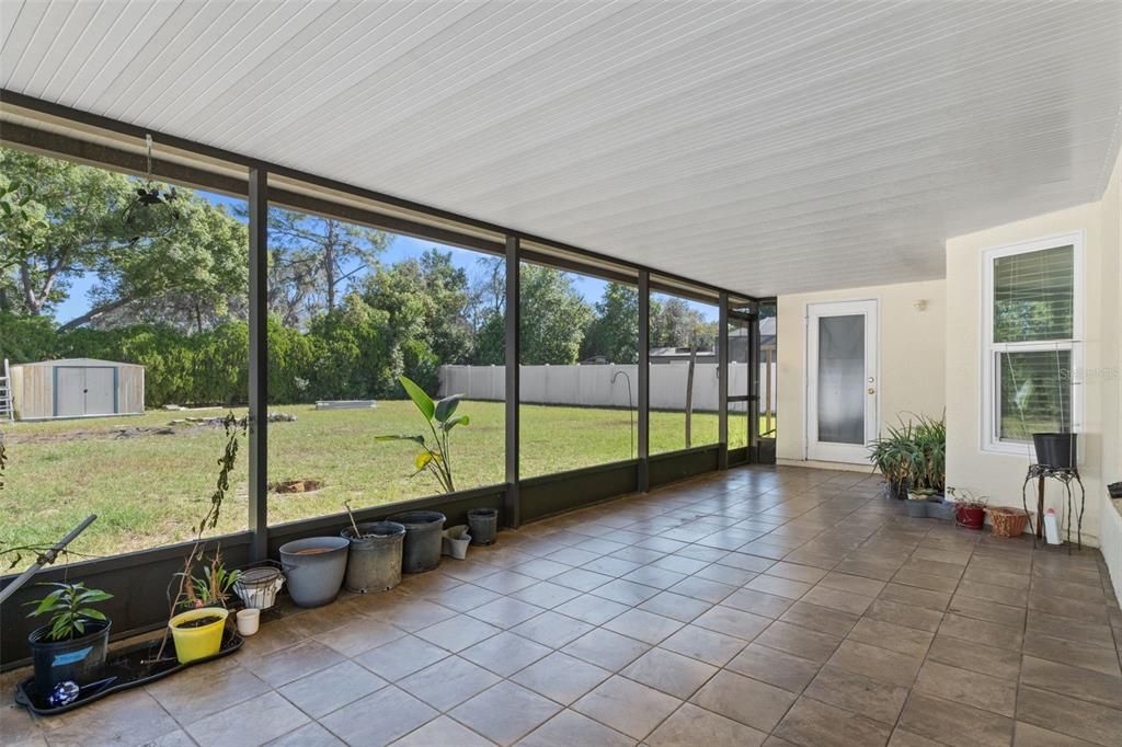 En Venta: $299,000 (3 camas, 2 baños, 1745 Pies cuadrados)