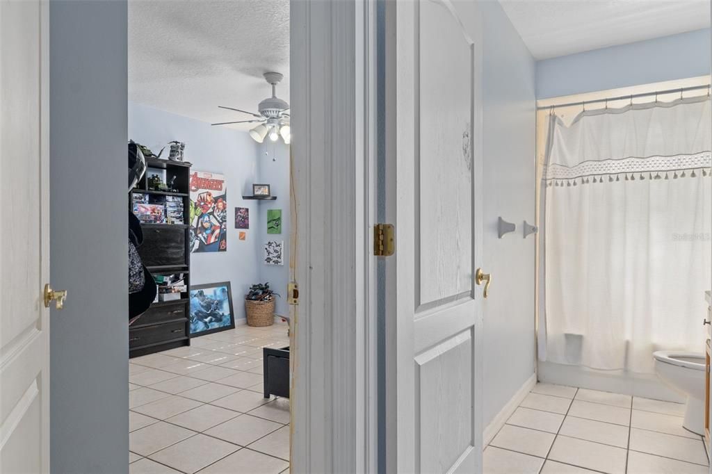 En Venta: $299,000 (3 camas, 2 baños, 1745 Pies cuadrados)