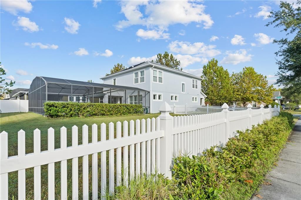 На продажу: $745,000 (4 спален, 2 ванн, 2745 Квадратных фут)