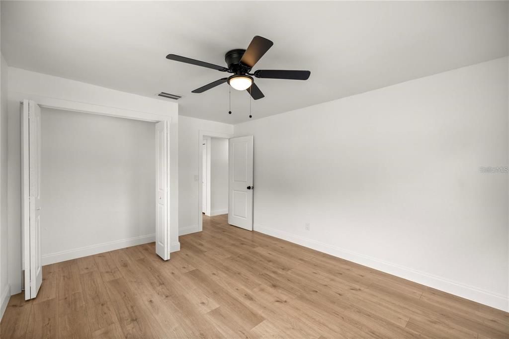 For Sale: $618,999 (3 beds, 2 baths, 1964 Square Feet)