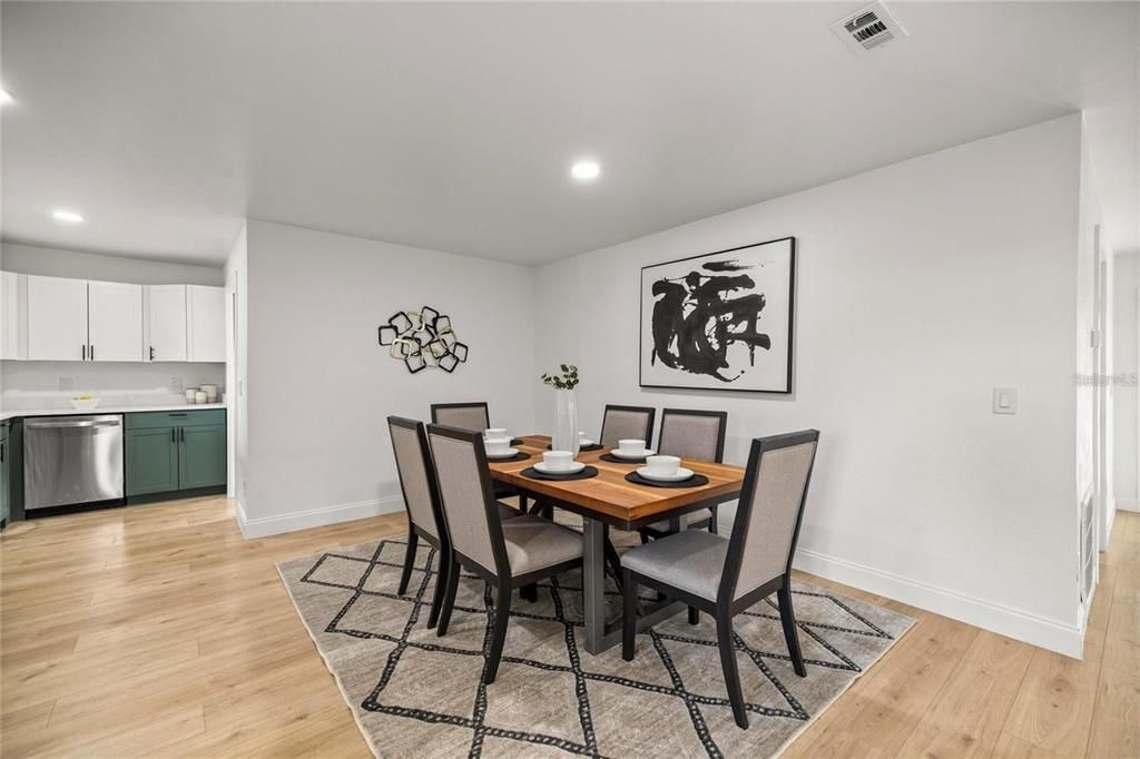 For Sale: $618,999 (3 beds, 2 baths, 1964 Square Feet)