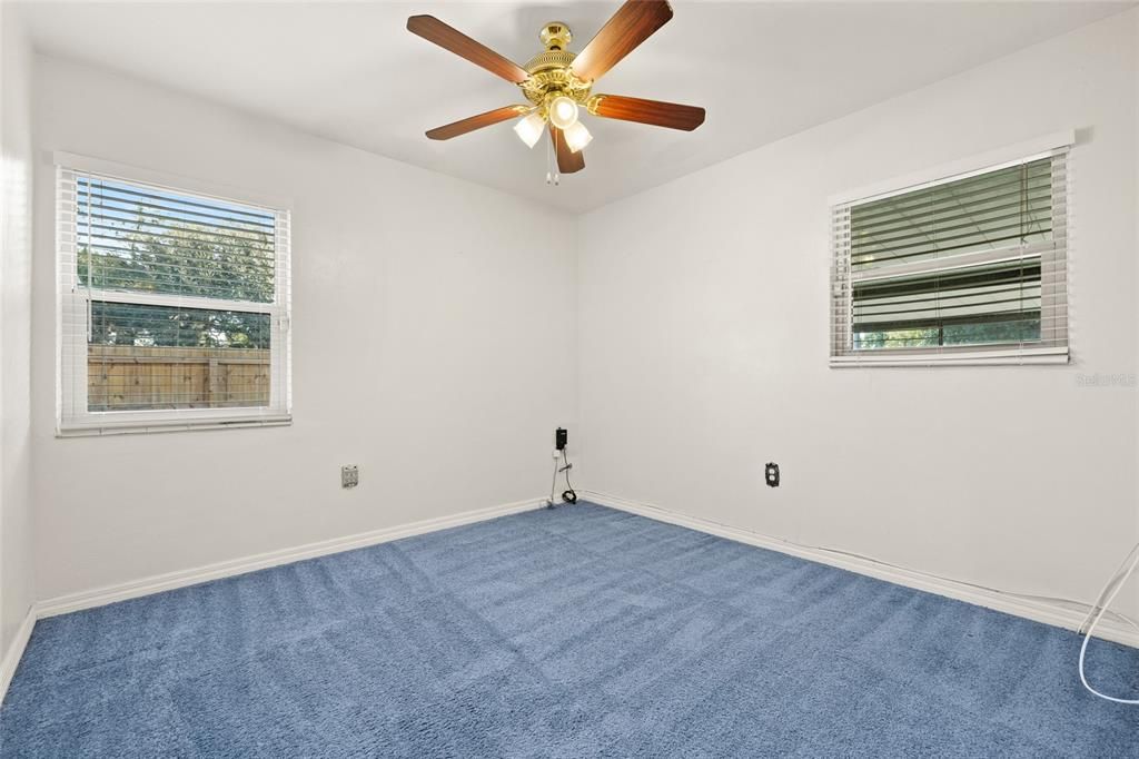 For Sale: $391,000 (3 beds, 2 baths, 1720 Square Feet)