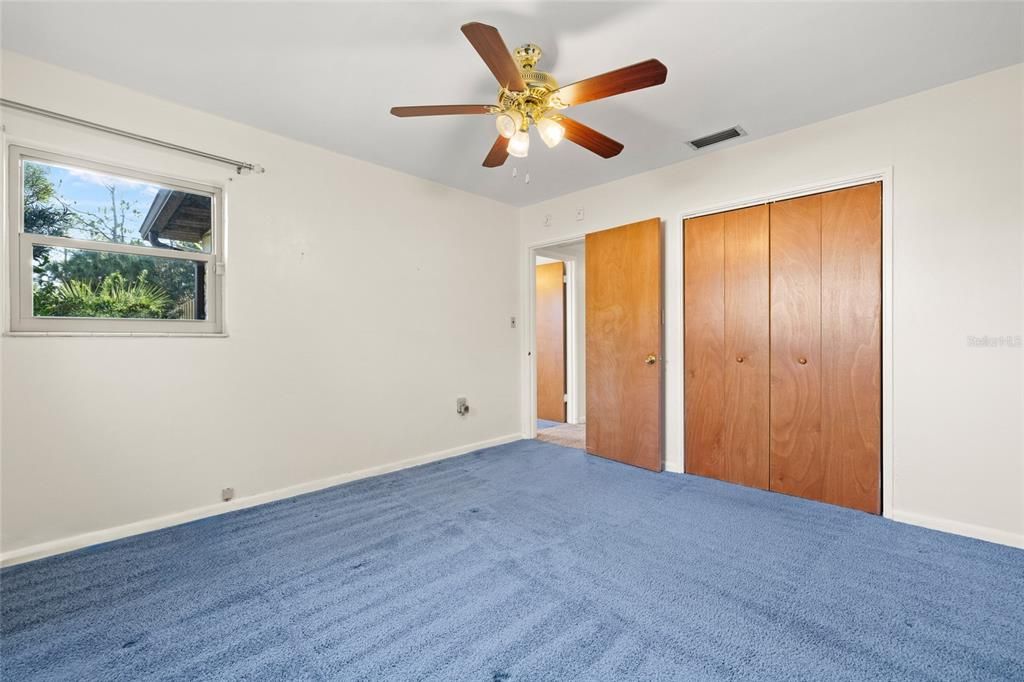 For Sale: $391,000 (3 beds, 2 baths, 1720 Square Feet)