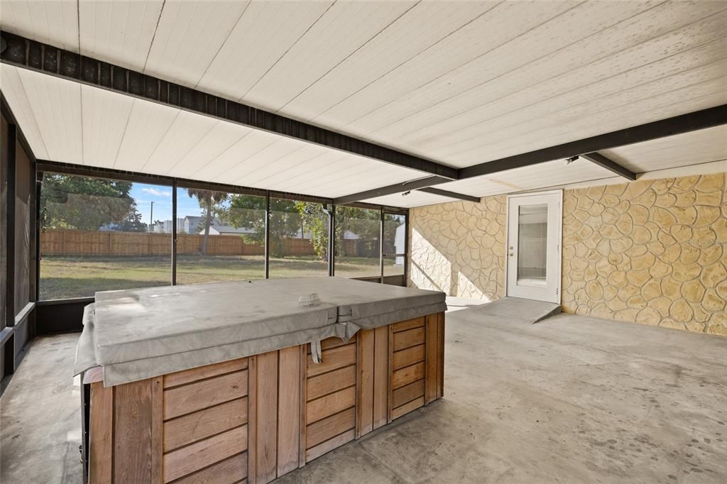 For Sale: $391,000 (3 beds, 2 baths, 1720 Square Feet)