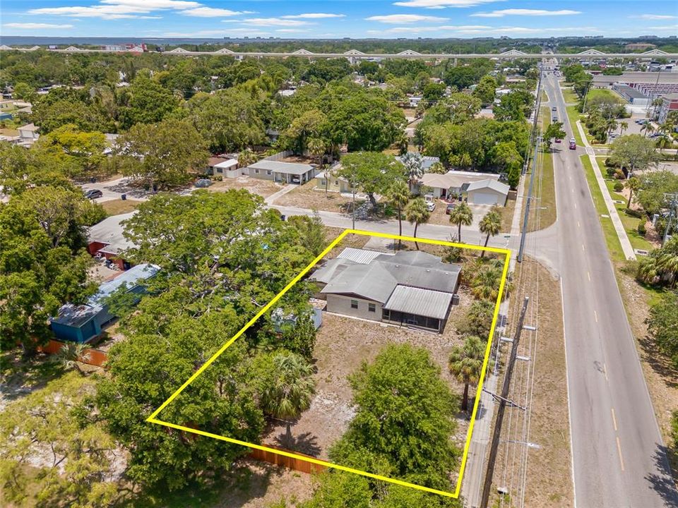 For Sale: $391,000 (3 beds, 2 baths, 1720 Square Feet)