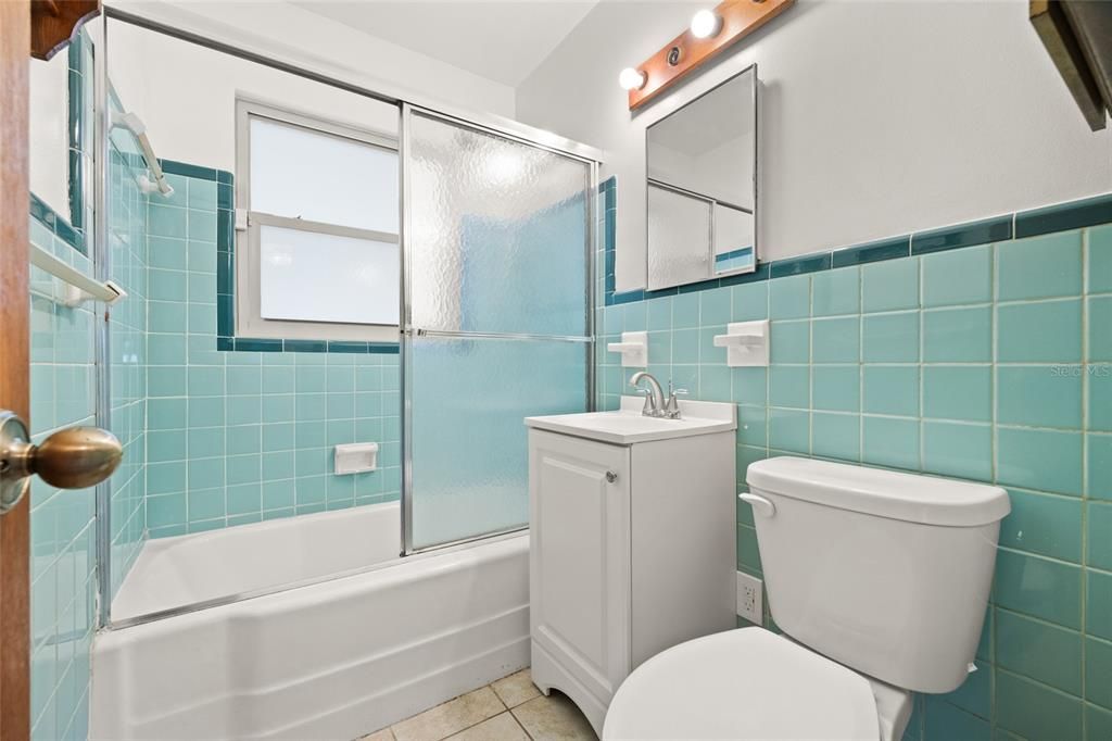 For Sale: $391,000 (3 beds, 2 baths, 1720 Square Feet)