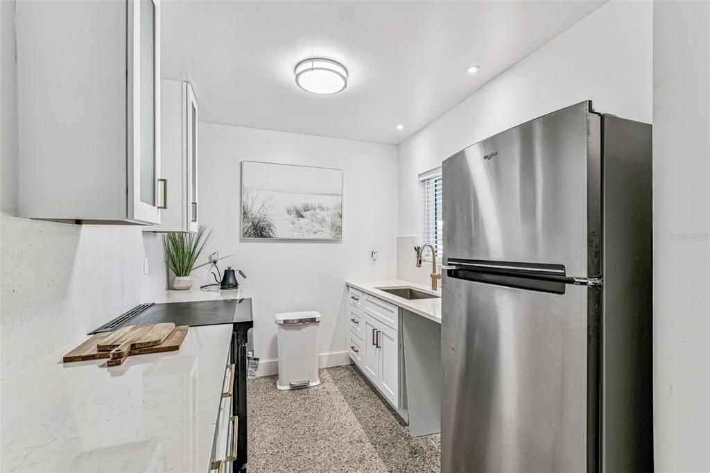 Под контрактом: $675,000 (3 спален, 0 ванн, 2138 Квадратных фут)